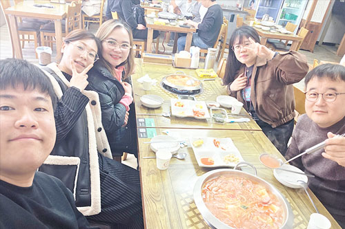 말루, 데이빗, 아리사, 릴리와 함께하는 존의 식탁!