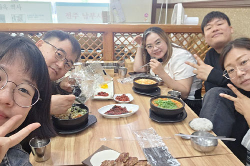 말루, 아리사, 데이빗, 릴리와 함께하는 존의 식탁!