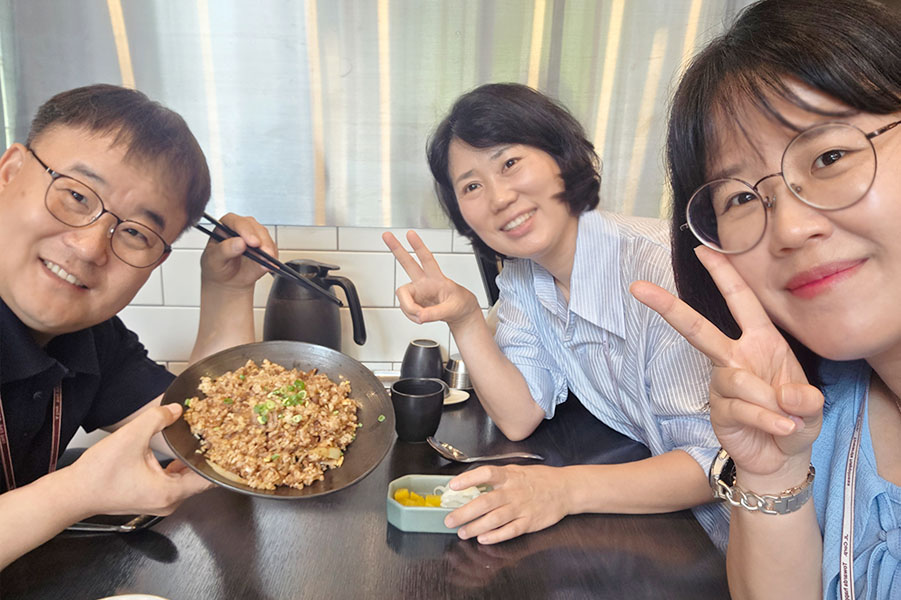 지니, 릴리와 함께하는 존의 식탁!